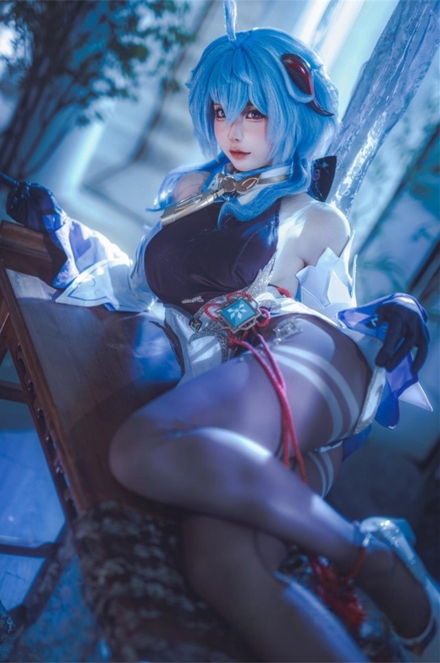 蠢沫沫《原神》甘雨cosplay全解析：清冷秘书的极致还原[27P-148MB]