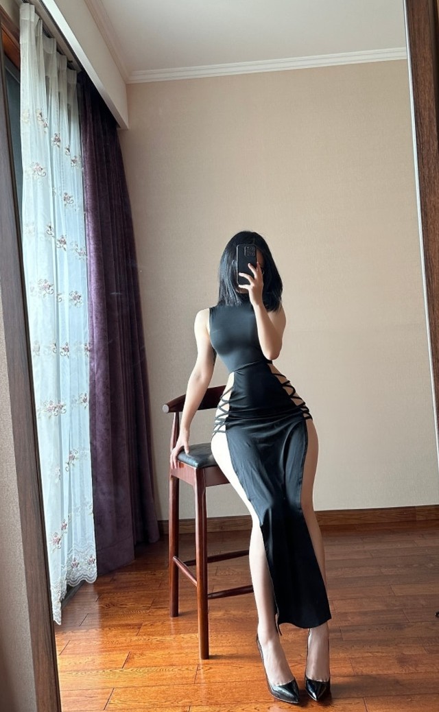 俏妞qiaoniuTT国风黑丝旗袍cosplay作品集：古典美人演绎性感东方美学[30P-125MB]