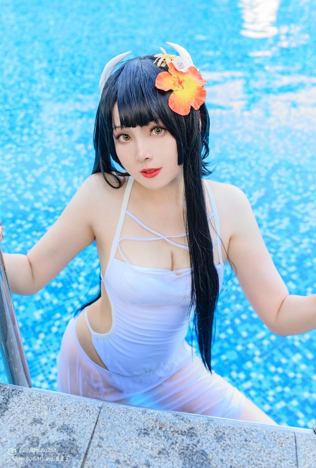 Natsuko夏夏子cos碧蓝航线比叡泳装：元气少女还原夏日海滩名场面[55P-667MB]