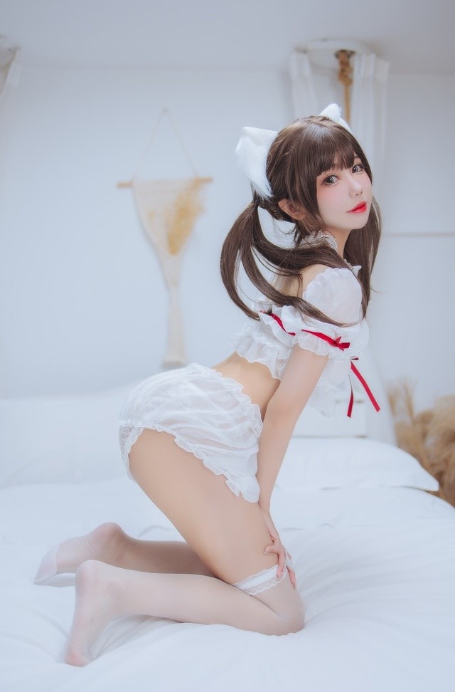 仙女月NO.17白猫少女：猫耳娘の治愈系cos全解析 [50P-524MB]