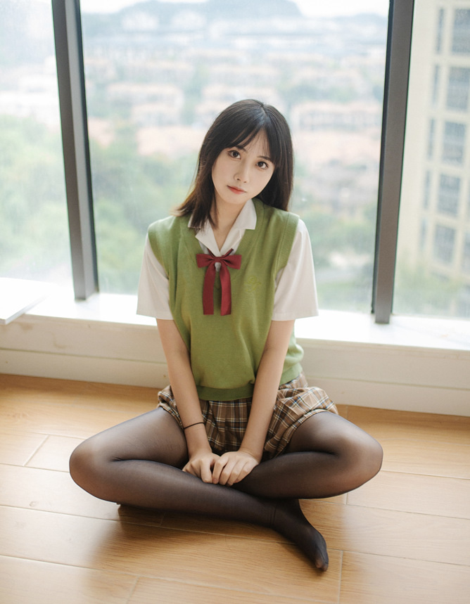 蜜汁猫裘的万圣节奇幻夜[27P-231MB]